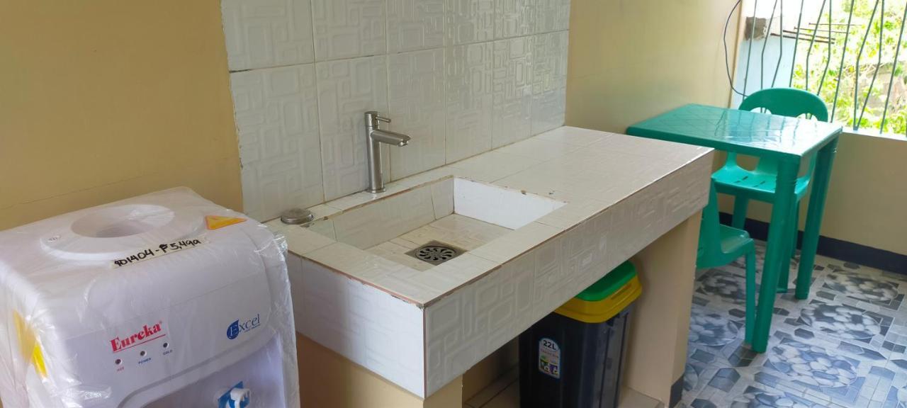 Havenly Guesthouse And Body Massage Spa Moalboal Zewnętrze zdjęcie